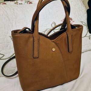 Classic Tan Tote Handbag - Everyday Women’s Bag